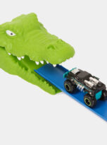 Metal-Machine-Zuru-croc-Attack-02-plop